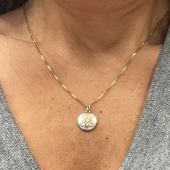 Pendant and chain necklace 18” - Picture 3 of 9